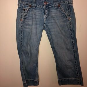 🛍True Religion Wide Leg Capris